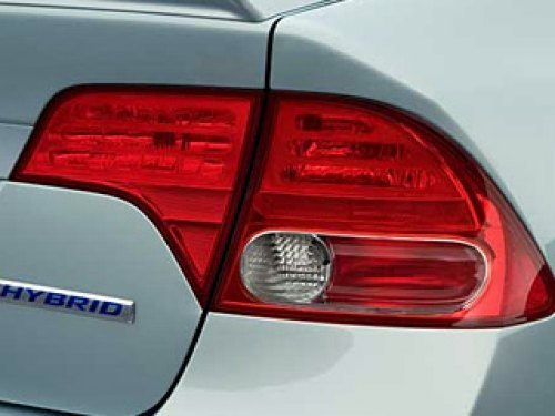 Прежде, чем продать англичанам Civic Hybrid,…