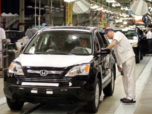 Первый кроссовер Honda CR-V нового поколения уже…