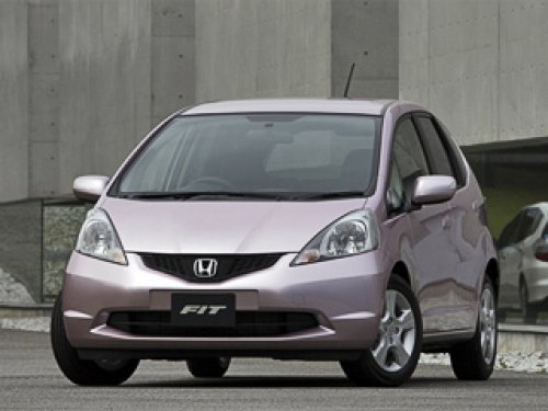 Новая Honda Fit была показана миру меньше месяца…