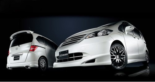 Honda Freed еще не доехала до салонов дилеров, а…