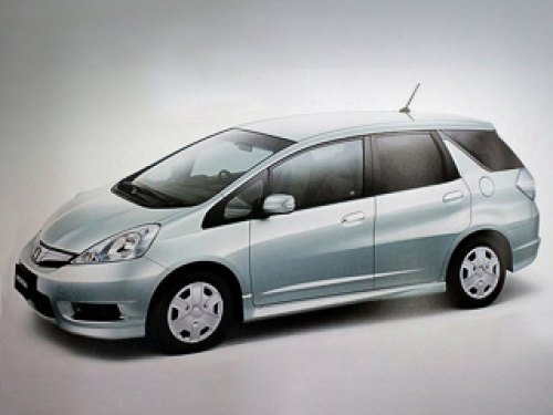 Официальная премьера компактвэна Honda Fit…