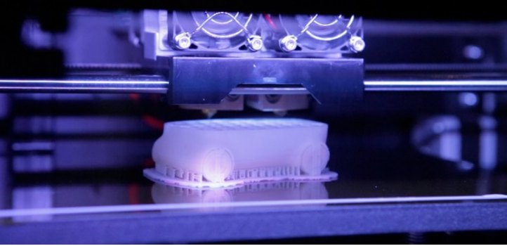 3D-принтеры создают объемные объекты методом…