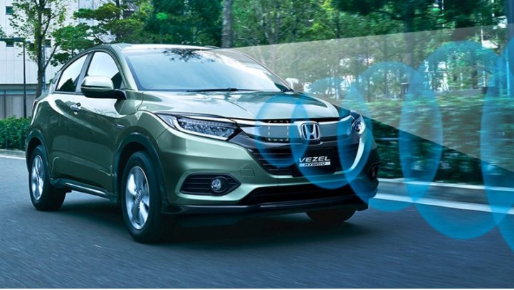 Комплекс безопасности Honda Sensing практически у…