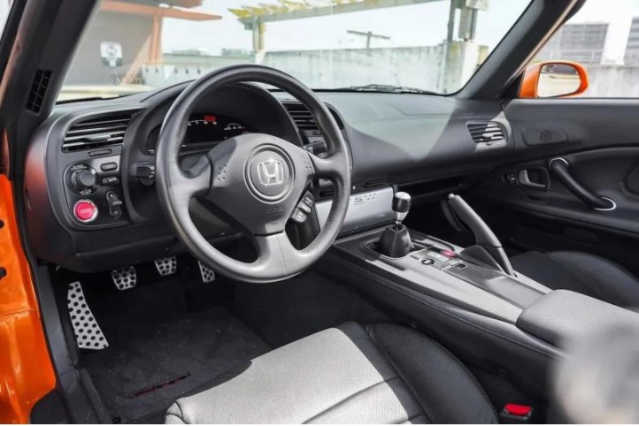 Утверждается, что пробег этого S2000 равен всего…