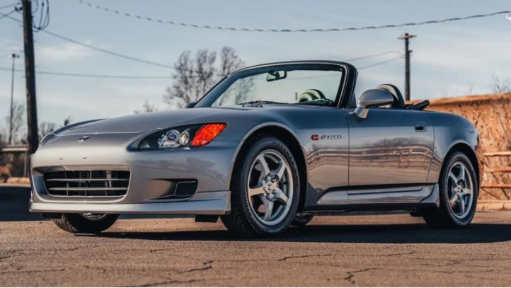 На продажу выставили Honda S2000 с пробегом…