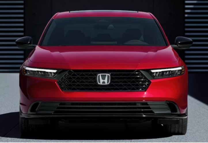 Владелец Honda шокирован: дилерский центр разбил…