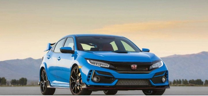 Этот тюнингованный Honda Civic Type R гонит по…
