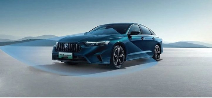 В России стартовали продажи нового седана Honda…