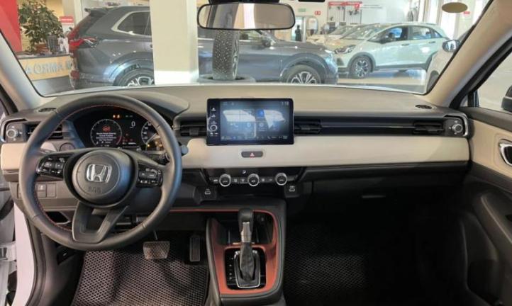 Honda Vezel II в России можно купить в…