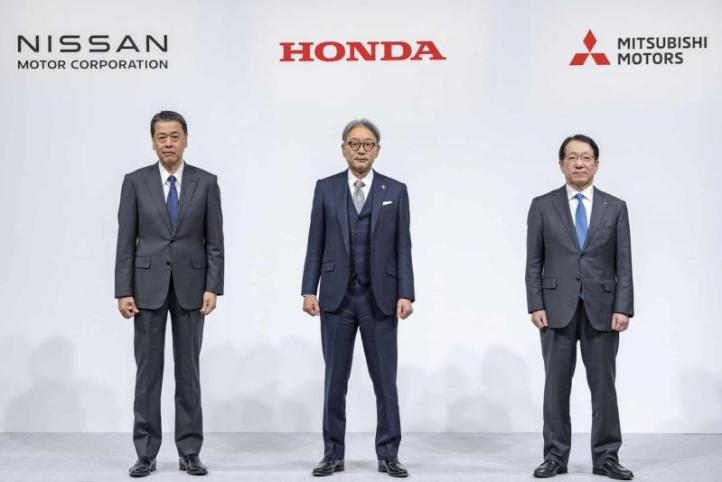 Руководители Nissan, Honda и Mitsubishi