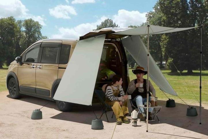 Honda Freed с пакетом доработок Access