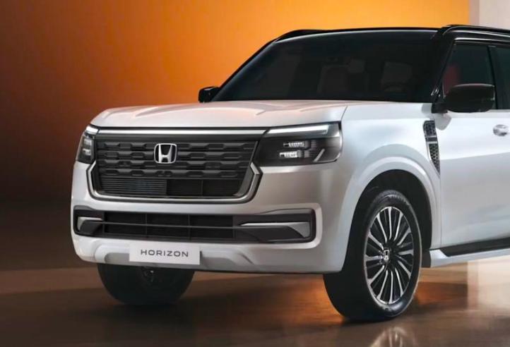 Большой внедорожник Honda 27-летней давности…