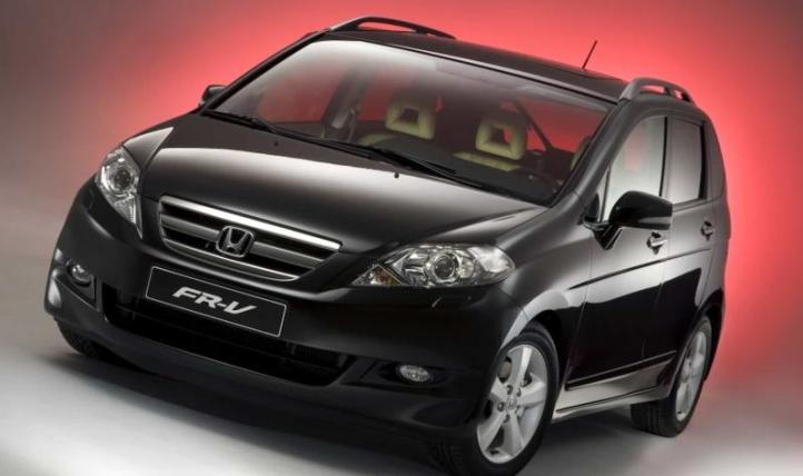 Honda собирается возродить уникальный 6-местный…