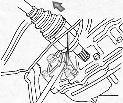 Правый приводной вал (модели 2WD).