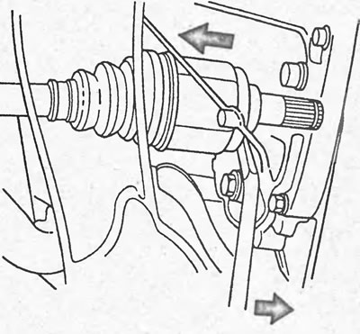 Правый приводной вал (модели 4WD).