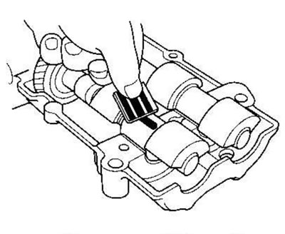 9. Снова снимите верхний кронштейн…