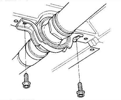 5. Открутите крепежные болты среднего опорного…